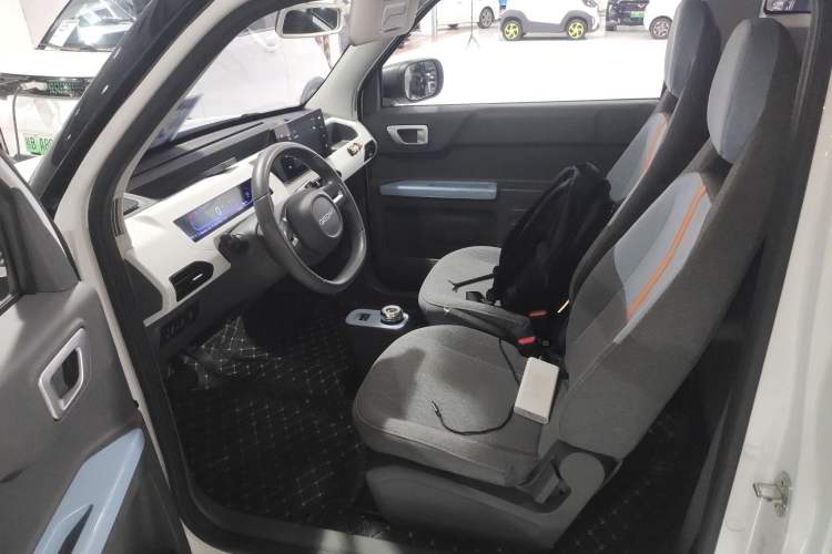 Used Geely Auto Panda 2023 Panda Mini 200km Endurance Bear Left Front Seat