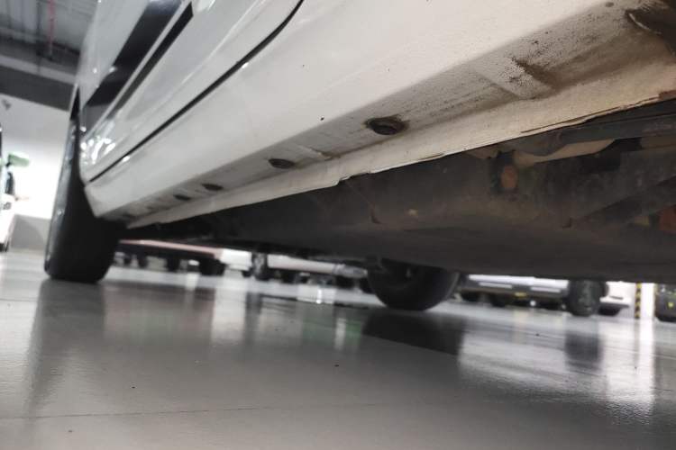 Used Geely Auto Panda 2023 Panda Mini 200km Endurance Bear Left Side Sill