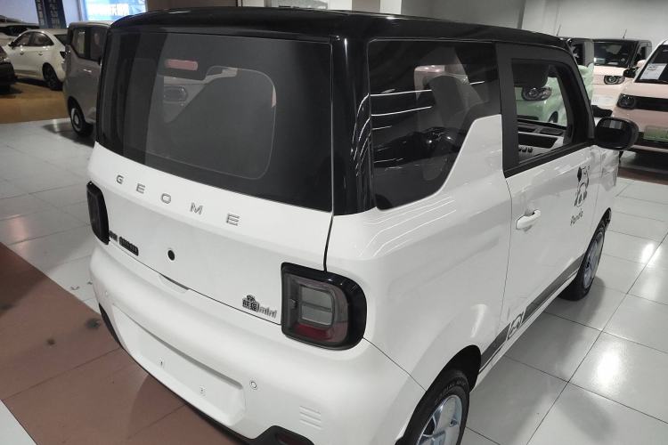 Used Geely Auto Panda 2023 Panda Mini 200km Endurance Bear Rear Right 45 Deg