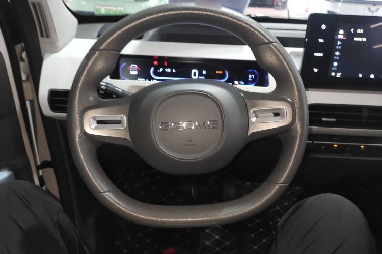 Used Geely Auto Panda 2023 Panda Mini 200km Endurance Bear Steering Wheel