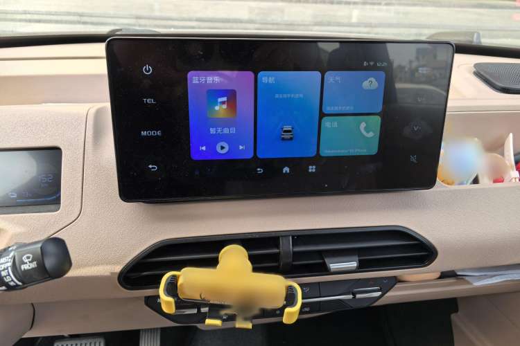 Used Geely Auto Panda 2024 200km Panda Kart Audio And AC Panel