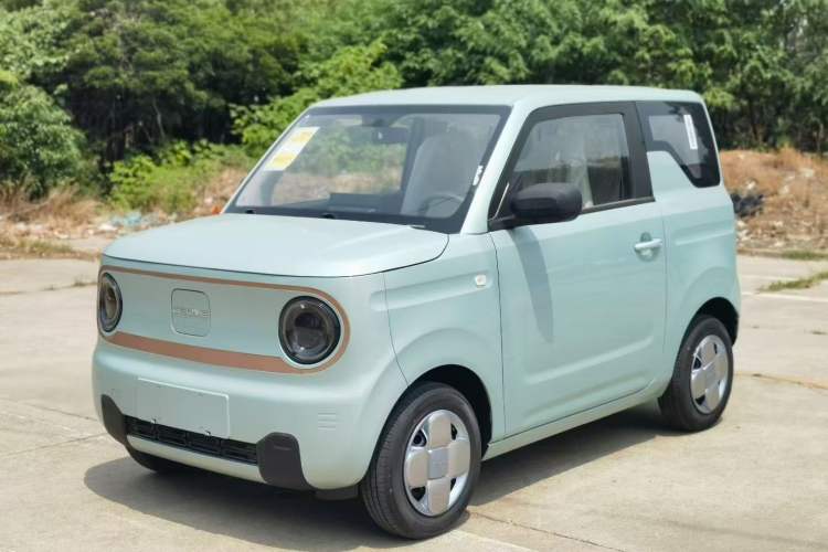 Used Geely Auto Panda 2024 Panda Mini 200km Endurance Bear Exterior 1