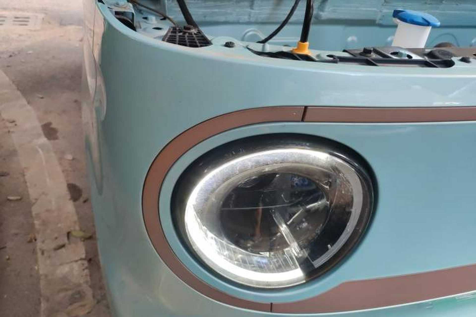 Used Geely Auto Panda 2024 Panda Mini 200km Endurance Bear Right Front Headlight