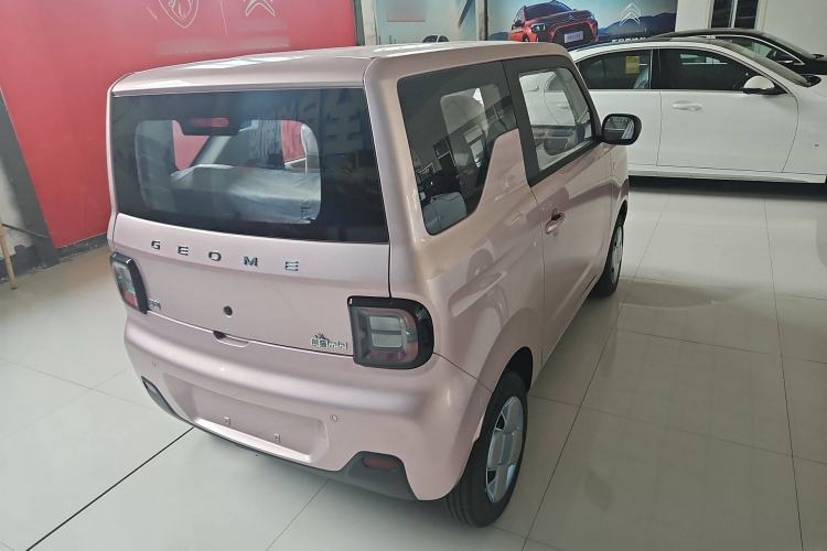 Used Geely Auto Panda 2024 Panda Mini 200km Endurance Bear Exterior 3