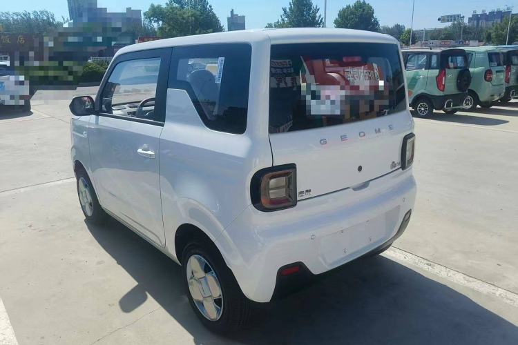 Used Geely Auto Panda 2024 Panda Mini 200km Endurance Bear Exterior 1