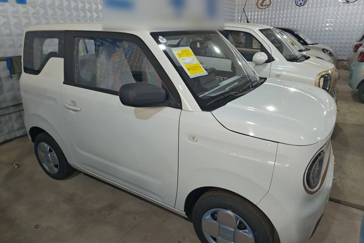 Used Geely Auto Panda 2024 Panda Mini 200km Endurance Bear Exterior 3
