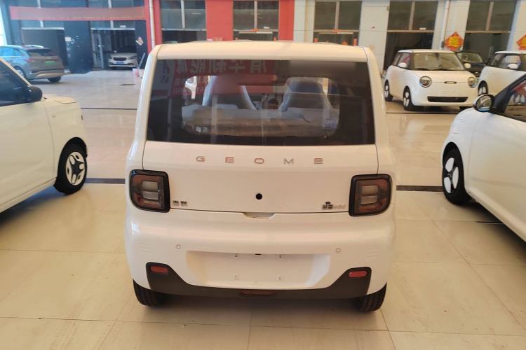 Used Geely Auto Panda 2024 Panda Mini 200km Endurance Bear Exterior 4