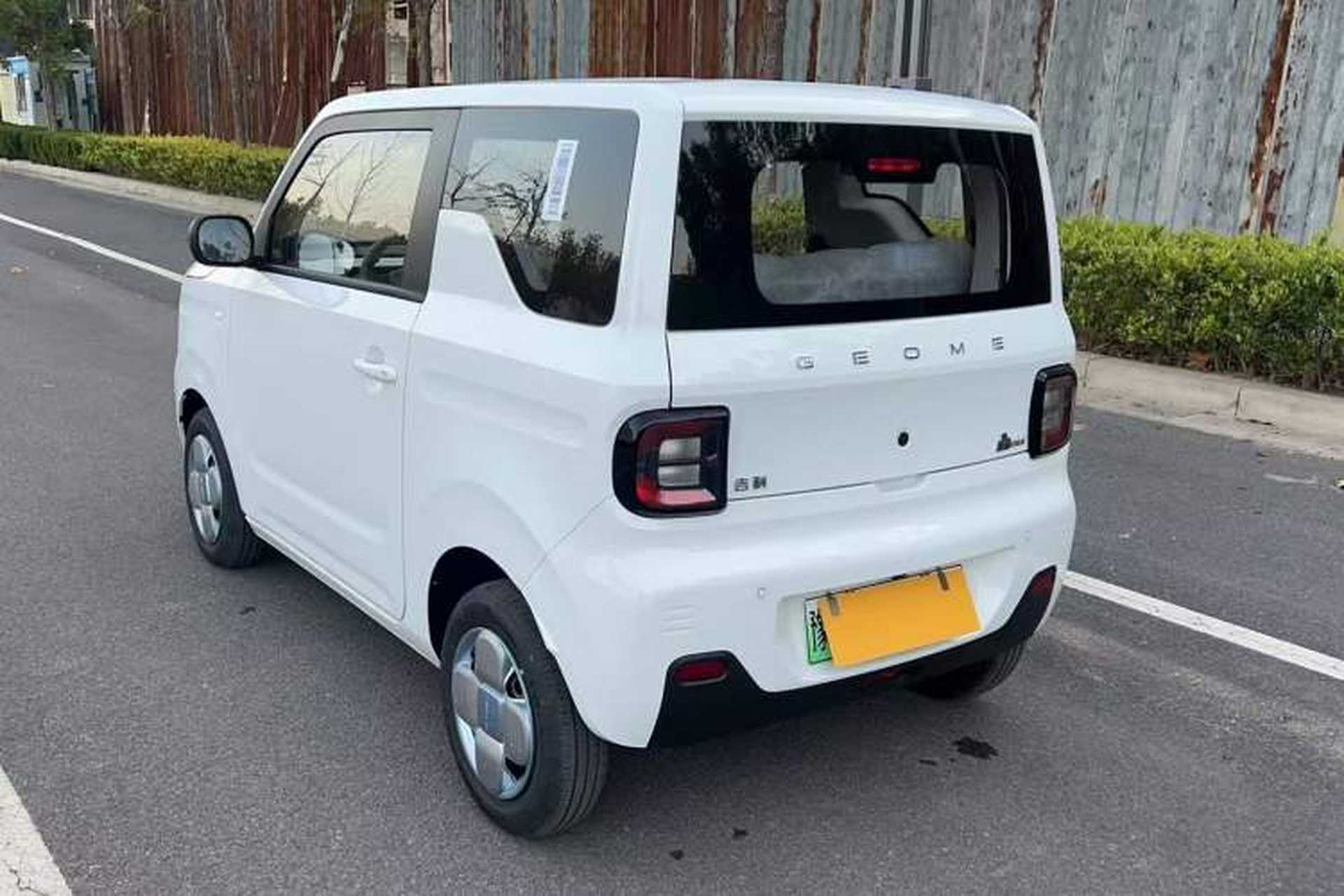 Used Geely Auto Panda 2024 Panda Mini 200km Endurance Bear Exterior 5
