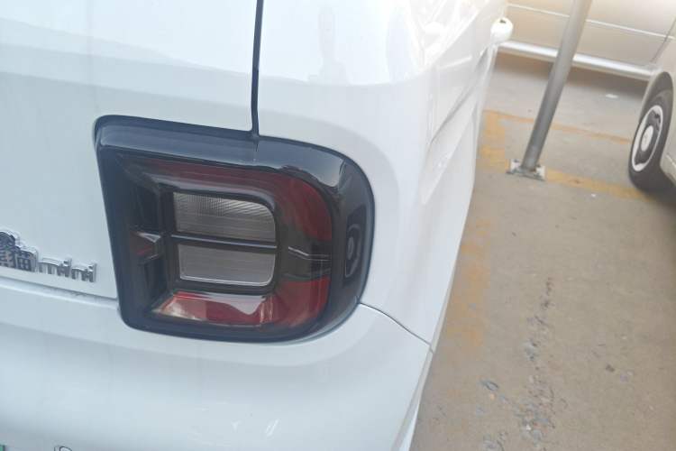 Used Geely Auto Panda 2024 Panda Mini 200km Endurance Bear Exterior 6