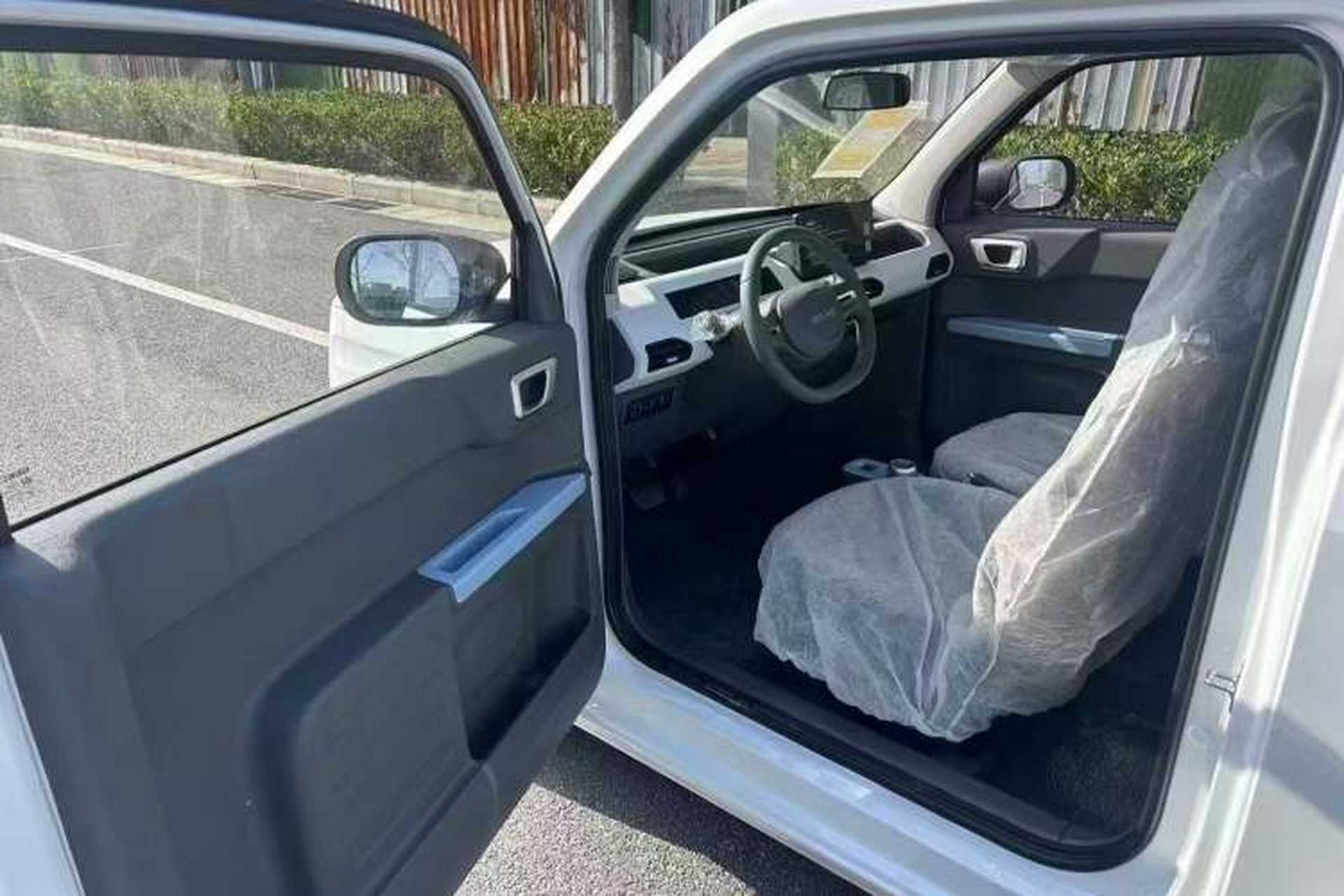 Used Geely Auto Panda 2024 Panda Mini 200km Endurance Bear Interior 3