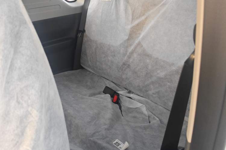 Used Geely Auto Panda 2024 Panda Mini 200km Endurance Bear Interior 4