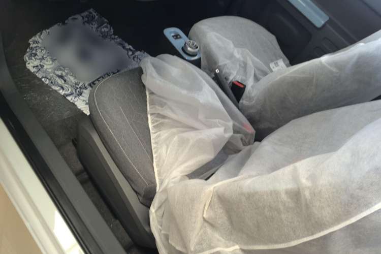 Used Geely Auto Panda 2024 Panda Mini 200km Longteng PRO Edition Left Front Seat
