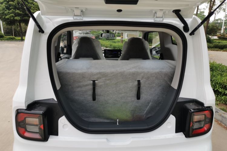 Used Geely Auto Panda 2024 Panda Mini 200km Endurance Bear Trunk