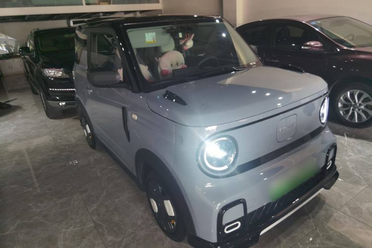 Used Geely Auto Panda 2025 210km Panda Kart Front Right 45 Deg