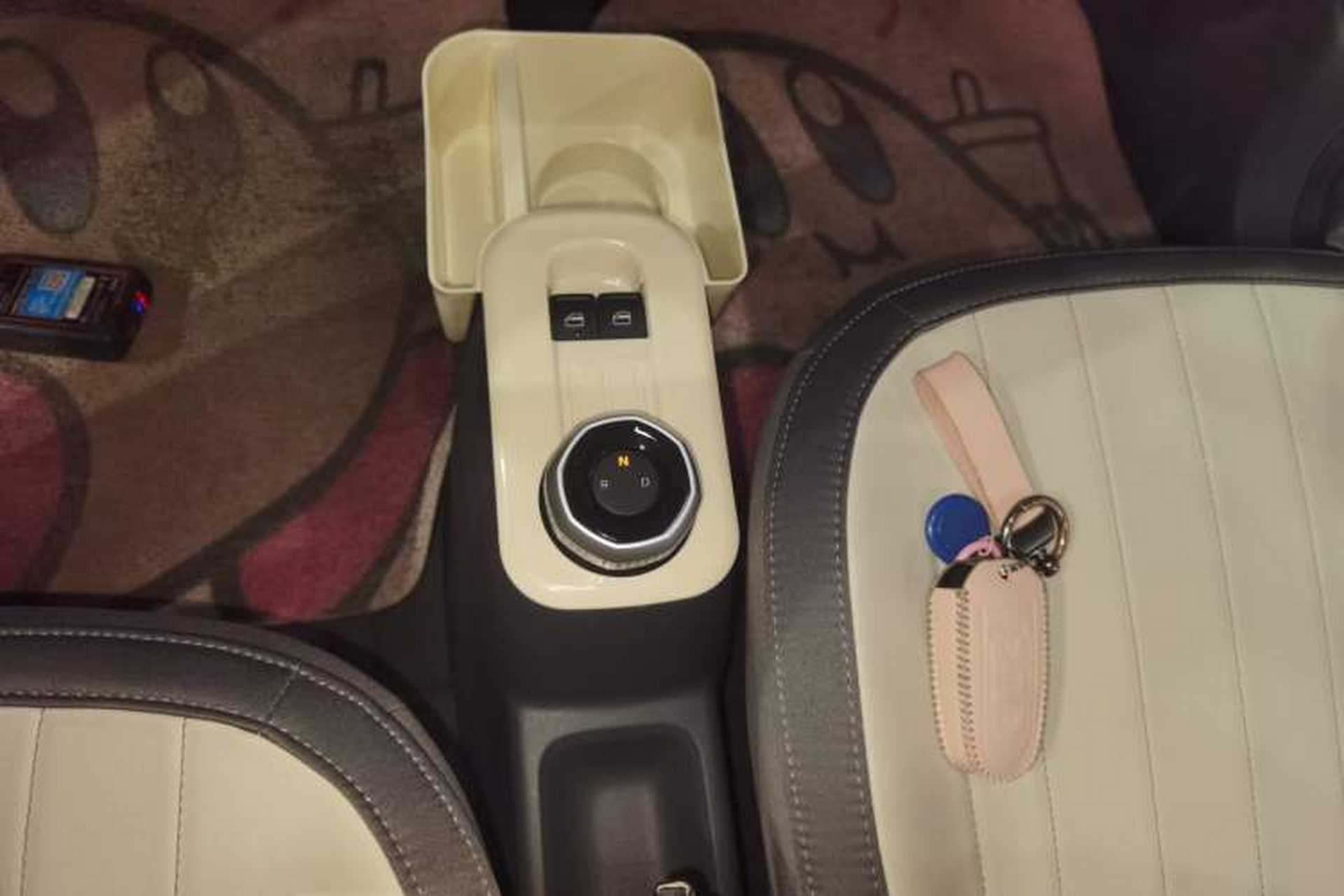Used Geely Auto Panda 2025 210km Panda Kart Gear Lever