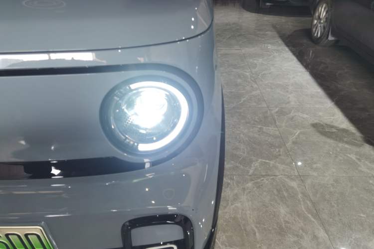 Used Geely Auto Panda 2025 210km Panda Kart Left Front Headlight
