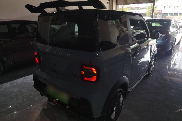 Used Geely Auto Panda 2025 210km Panda Kart Rear Right 45 Deg