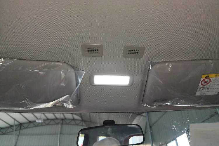 Used Geely Auto Panda 2025 210km Panda Rider Headliner