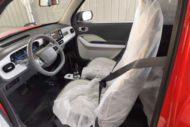 Used Geely Auto Panda 2025 210km Panda Rider Left Front Seat