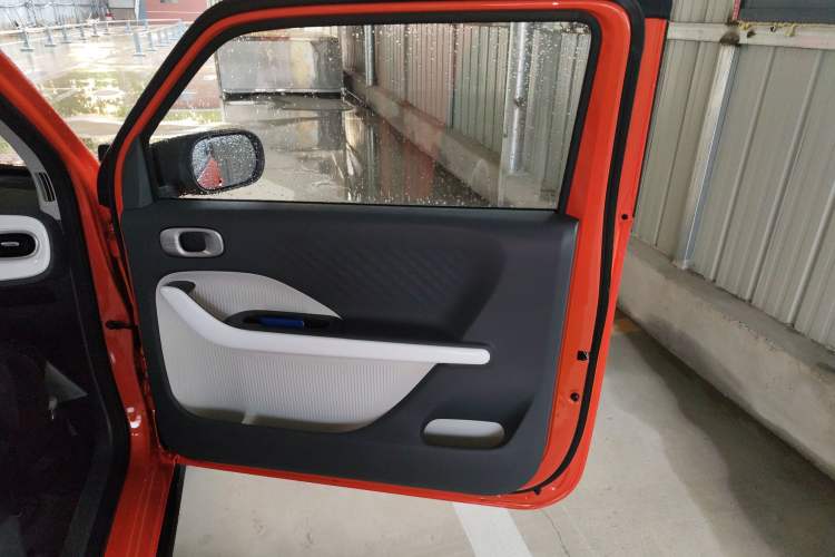 Used Geely Auto Panda 2025 210km Panda Rider Right Front Door Interior