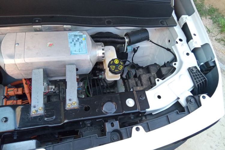 Used Geely Auto Panda 2025 210km Panda Rider Engine Bay Left