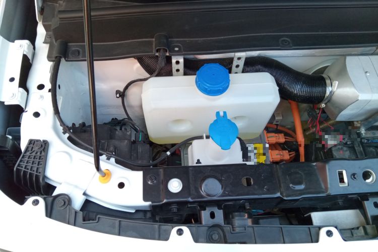 Used Geely Auto Panda 2025 210km Panda Rider Engine Bay Right