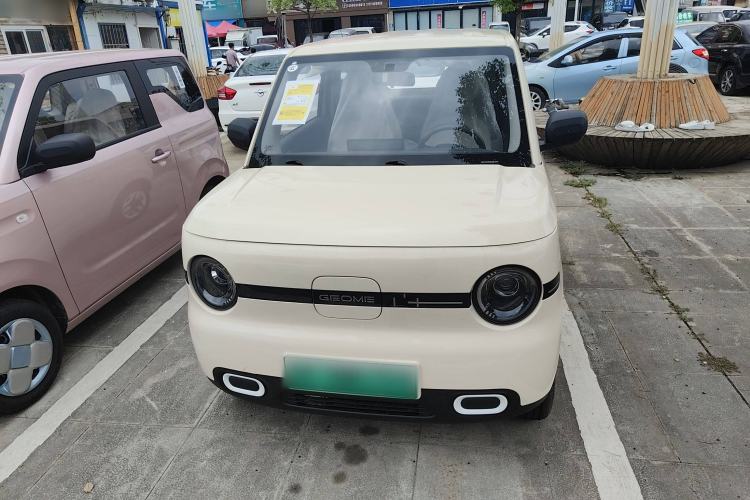Used Geely Auto Panda 2025 210 km – Yuanqi Bear Exterior 2