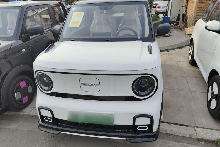 Used Geely Auto Panda 2025 210km Panda Kart Exterior 2