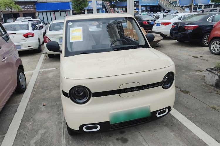 Used Geely Auto Panda 2025 210 km – Yuanqi Bear Exterior 3