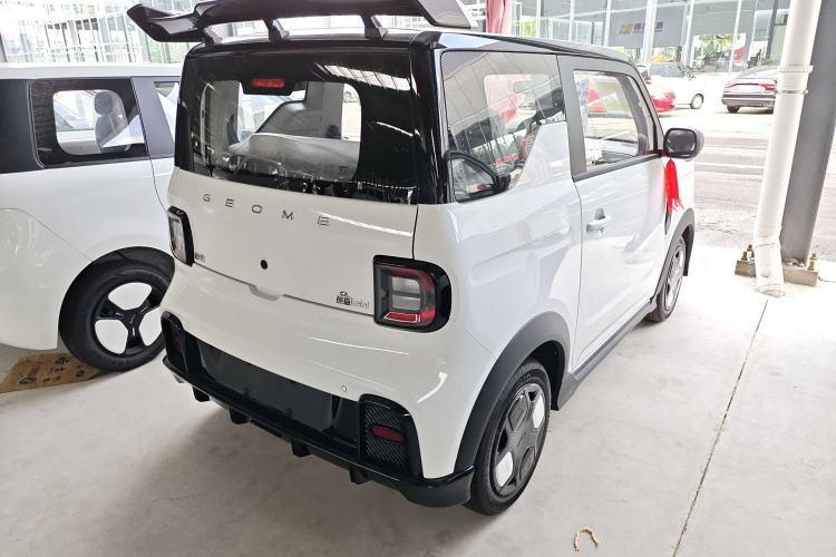 Used Geely Auto Panda 2025 210km Panda Kart Exterior 3