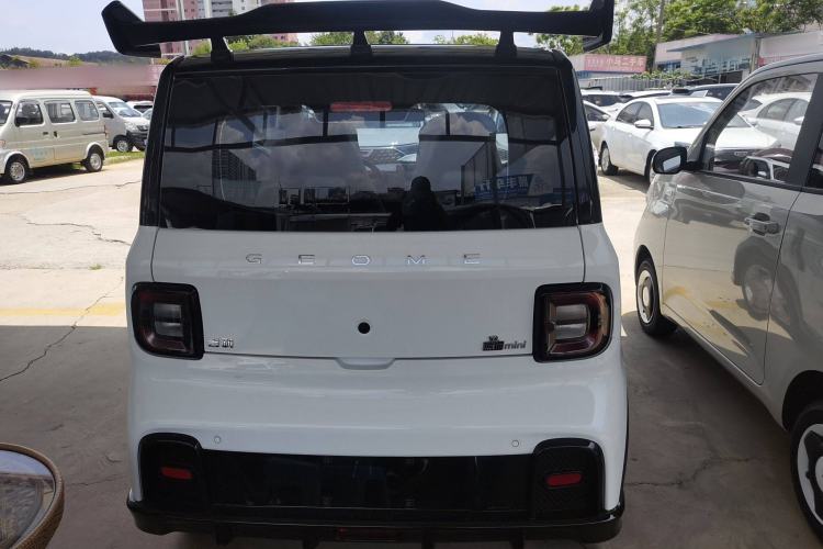 Used Geely Auto Panda 2025 210km Panda Kart Exterior 4