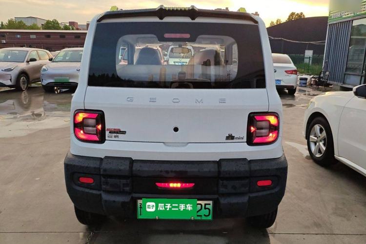 Used Geely Auto Panda 2025 210km Panda Rider Exterior 4