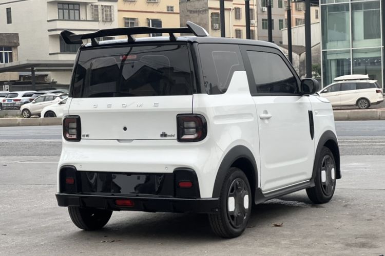 Used Geely Auto Panda 2025 210km Panda Kart Exterior 5