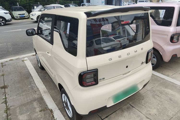 Used Geely Auto Panda 2025 210 km – Yuanqi Bear Exterior 5
