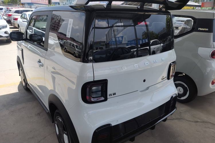 Used Geely Auto Panda 2025 210km Panda Kart Exterior 5
