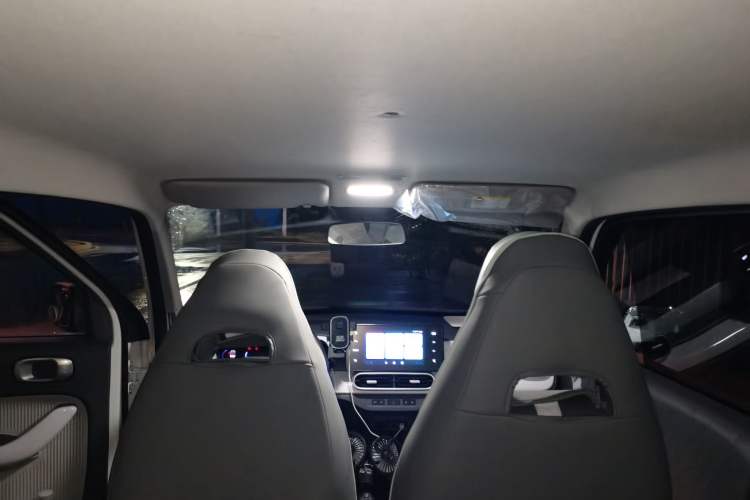 Used Geely Auto Panda 2025 210km Panda Rider Headliner