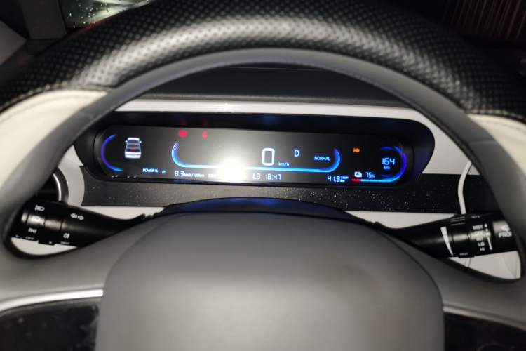 Used Geely Auto Panda 2025 210km Panda Rider Instrument Cluster