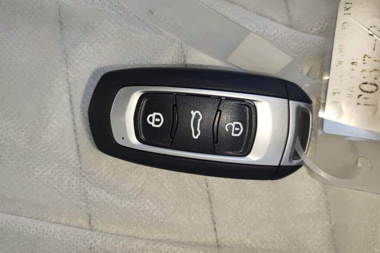 Used Geely Auto Panda 2025 210km Panda Rider Interior 1