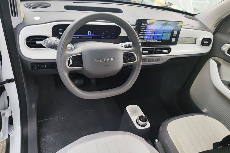 Used Geely Auto Panda 2025 210km Panda Rider Interior 2