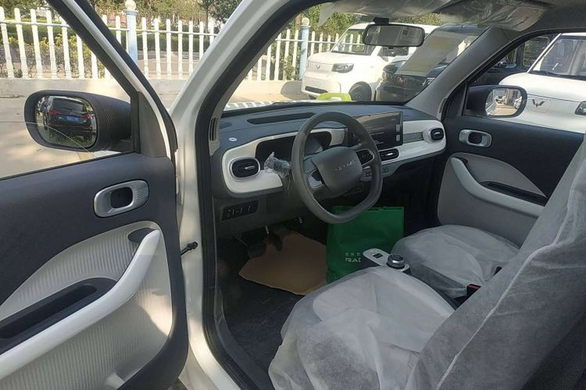 Used Geely Auto Panda 2025 210km Panda Rider Interior 3