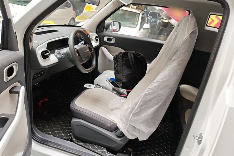 Used Geely Auto Panda 2025 210km Panda Rider Interior 3