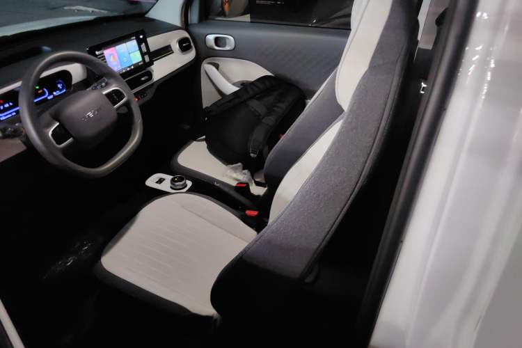 Used Geely Auto Panda 2025 210 km – Yuanqi Bear Left Front Seat