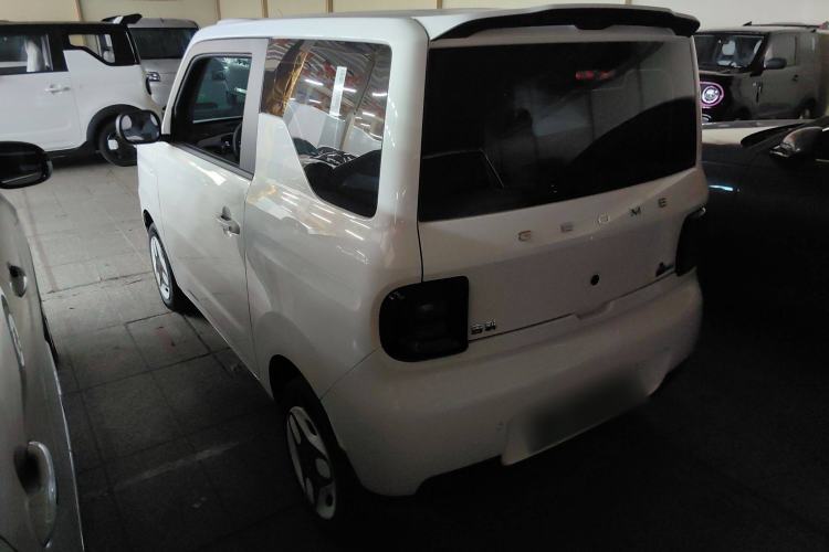 Used Geely Auto Panda 2025 210 km – Yuanqi Bear Left Side