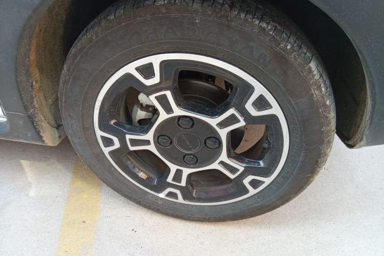 Used Geely Auto Panda 2025 210km Panda Rider Right Front Wheel Hub