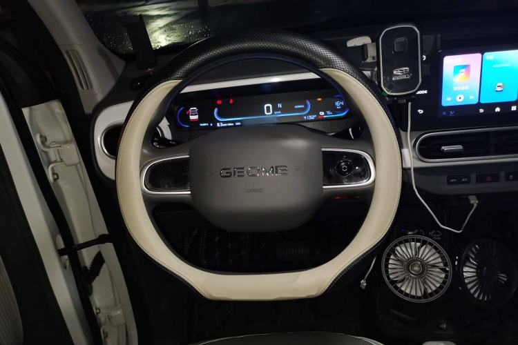 Used Geely Auto Panda 2025 210km Panda Rider Steering Wheel