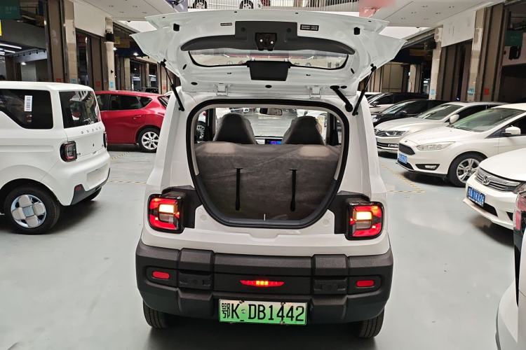 Used Geely Auto Panda 2025 210km Panda Rider Trunk