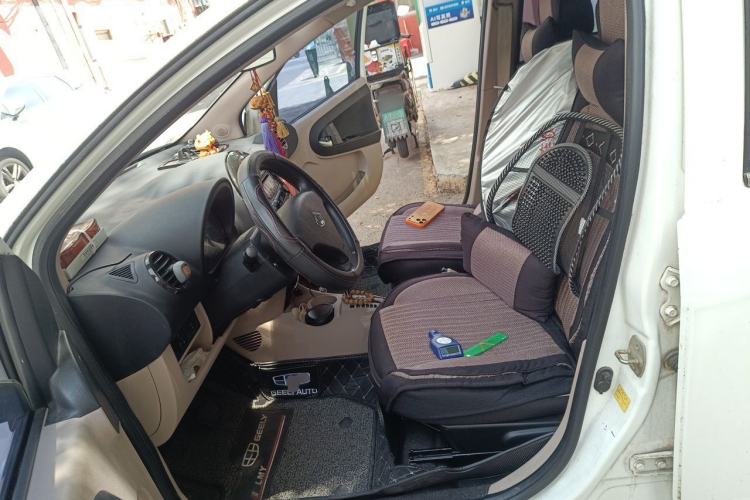 Used Geely Auto Panda Classic 2010 "Love Her" Edition 1.3L Automatic Luxury Version Left Front Seat