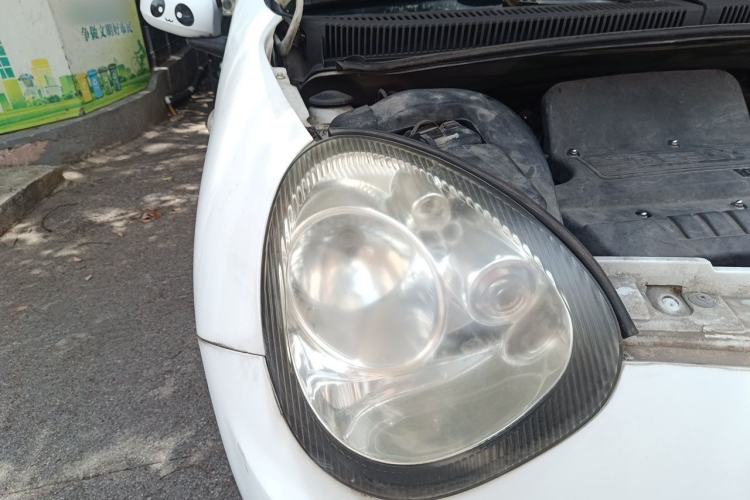 Used Geely Auto Panda Classic 2010 "Love Her" Edition 1.3L Automatic Luxury Version Right Front Headlight
