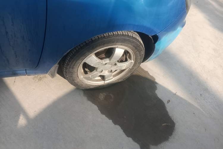 Used Geely Auto Panda Classic 2011 1.3L Manual Comfort II Right Front Wheel Hub