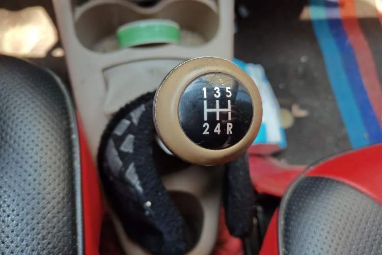 Used Geely Auto Panda Classic 2011 1.0L Manual Standard Edition Gear Lever